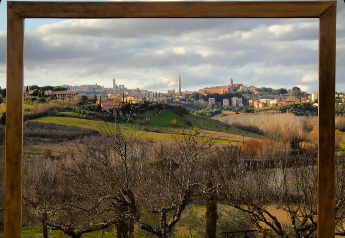 Agriturismo La Corte Del Sole Siena Luaran gambar