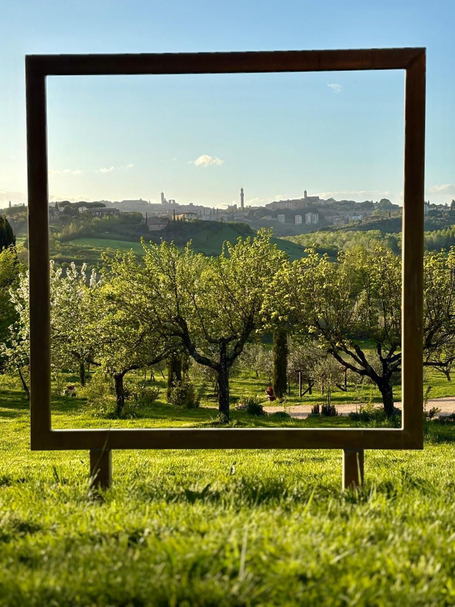 Agriturismo La Corte Del Sole Siena Luaran gambar